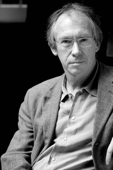Conversations with Ian McEwan (h�ftad)