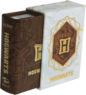 Harry Potter: Hogwarts School of Witchcraft and Wizardry (inbunden)