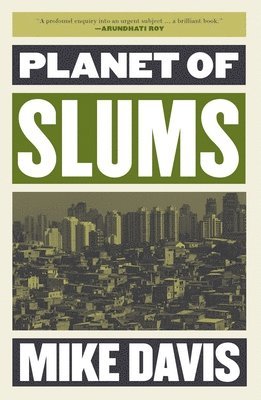 Planet of Slums (häftad)