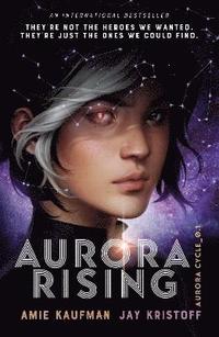 Aurora Rising (The Aurora Cycle) (häftad)