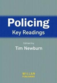 Policing: Key Readings (häftad)