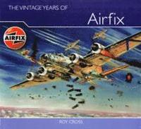 The Vintage Years of Airfix Box Art (inbunden)