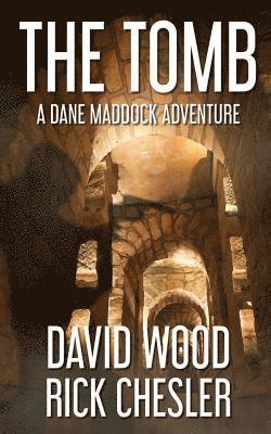 The Tomb: A Dane Maddock Adventure (hftad)