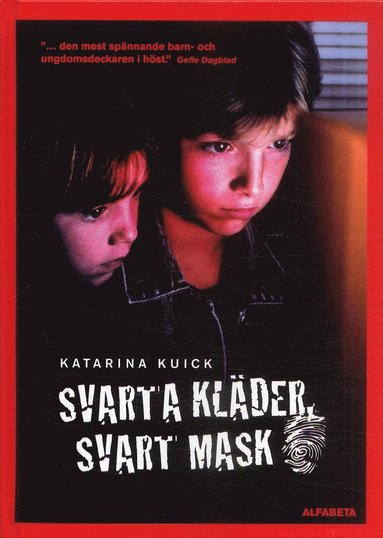 Svarta klder, svart mask (hftad)