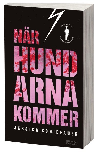 N�r hundarna kommer (inbunden)