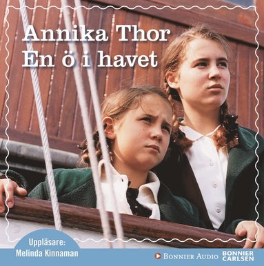 En ö i havet (inbunden)