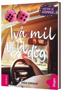 Omslag: Två mil till dig