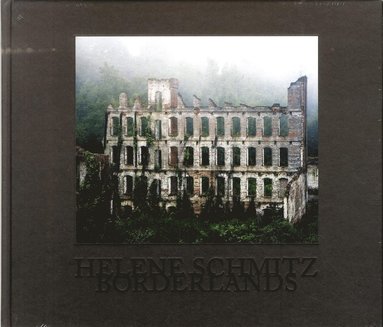 Helene Schmitz : borderlands (kartonnage)