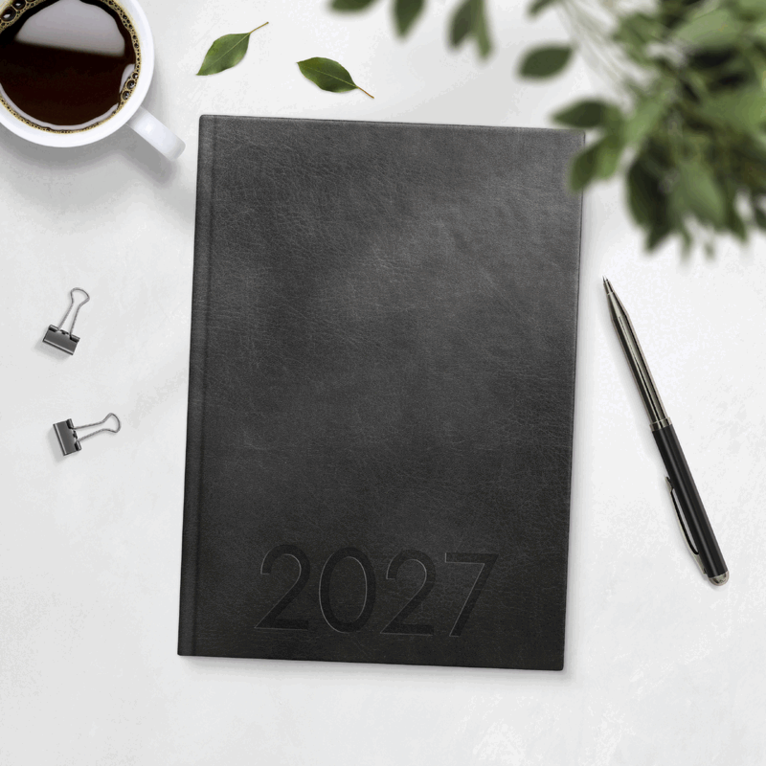 Kalender 2027 Weekly A5 svart konstläder, Övrigt