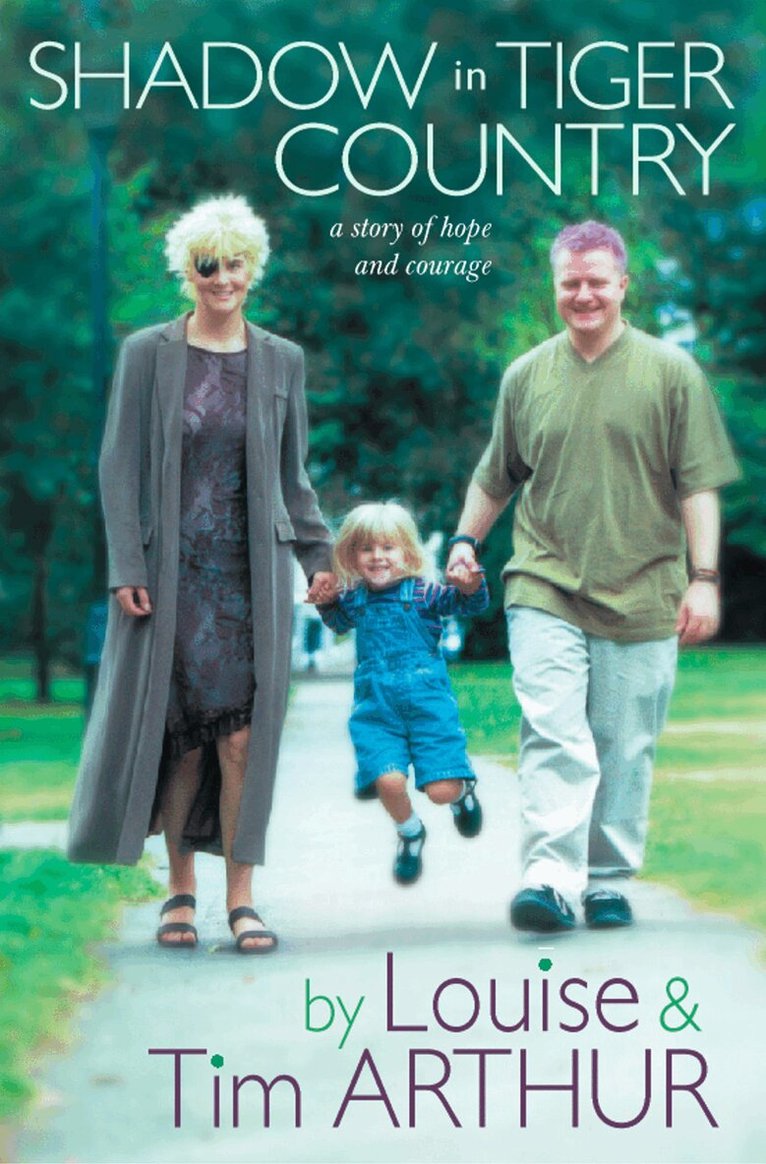 Louise Arthur, Tim Arthur - Shadow in Tiger Country, E-bok