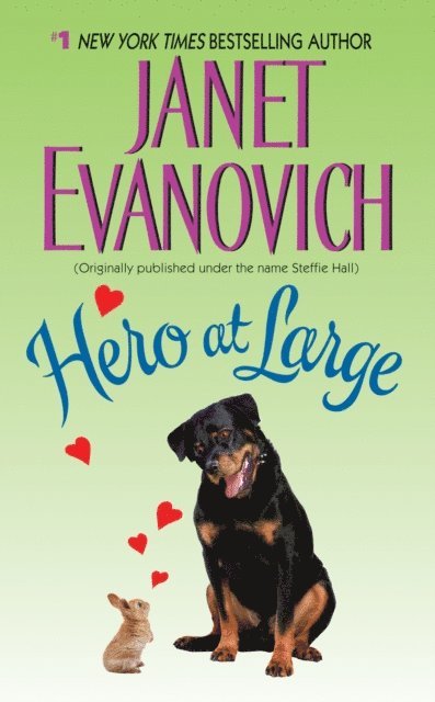 Janet Evanovich - Hero at Large, E-bok
