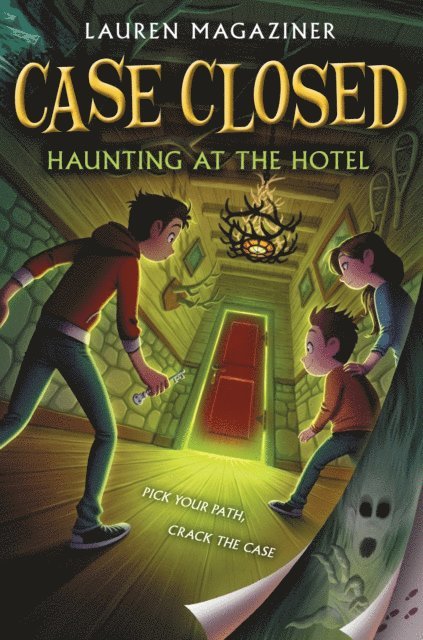 Lauren Magaziner - Case Closed #3: Haunting at the Hotel, E-bok