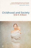 E H Erikson - Childhood And Society, Häftad