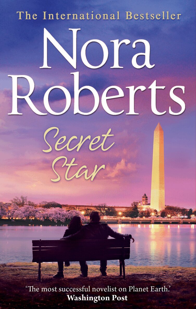 Nora Roberts - Secret Star, Häftad