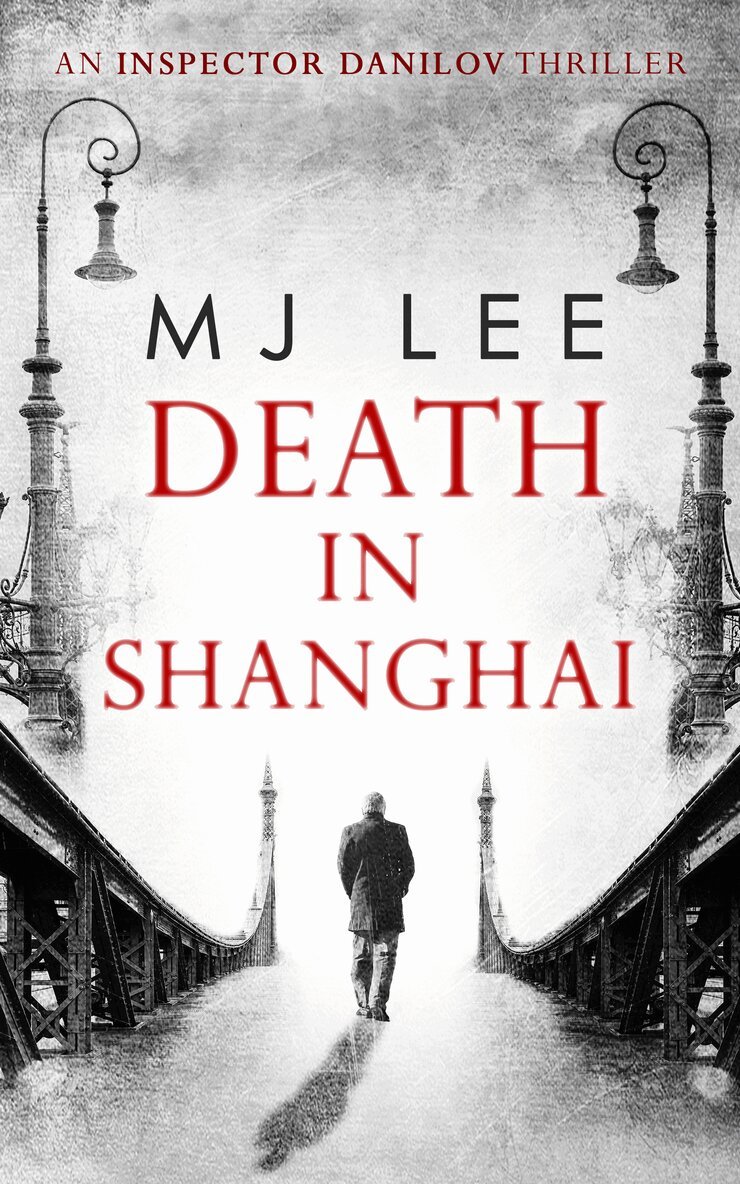 M J Lee - Death In Shanghai, Häftad