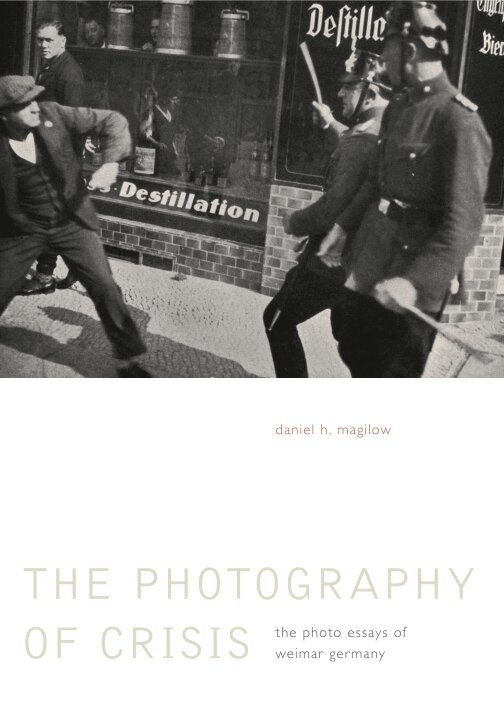 Daniel H. Magilow - Photography of Crisis, Häftad. Tillgänglighet: Tillfälligt slut
