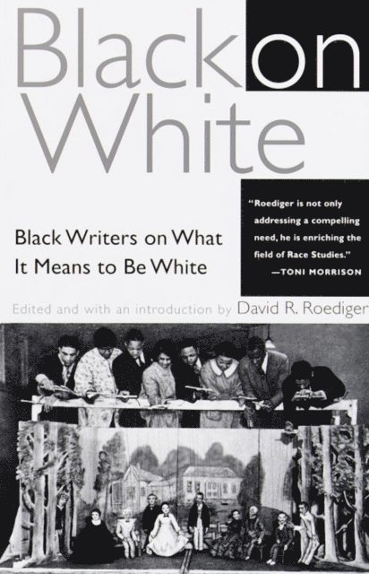 David R. Roediger - Black on White, E-bok