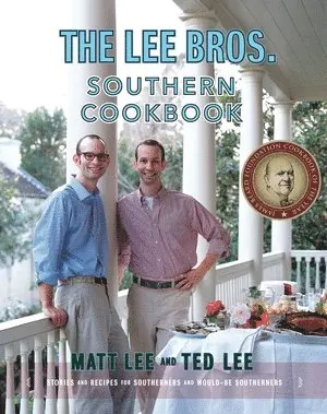 Matt Lee, Ted Lee - Lee Bros. Southern Cookbook, Inbunden. Tillgänglighet: Tillfälligt slut