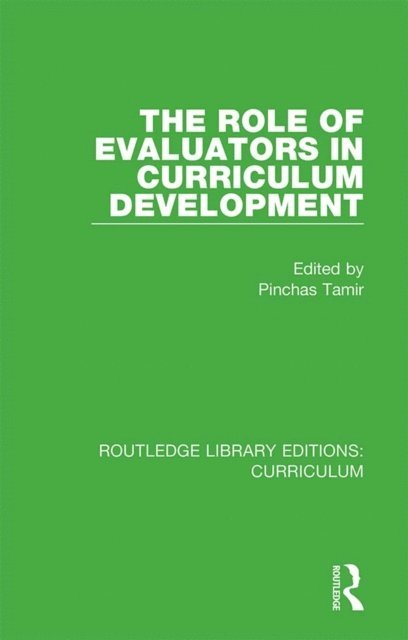 Role of Evaluators in Curriculum Development