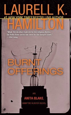 Laurell K. Hamilton - Burnt Offerings: An Anita Blake, Vampire Hunter Novel, Pocket