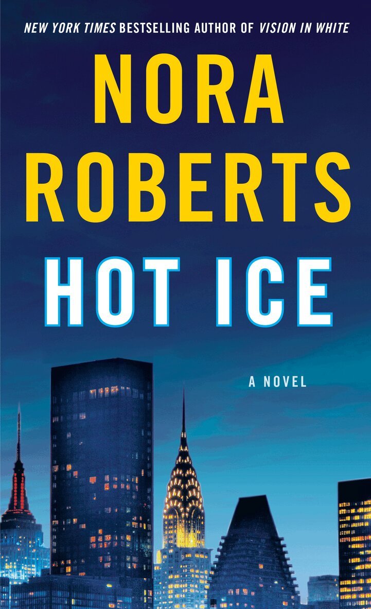 Nora Roberts - Hot Ice, Häftad