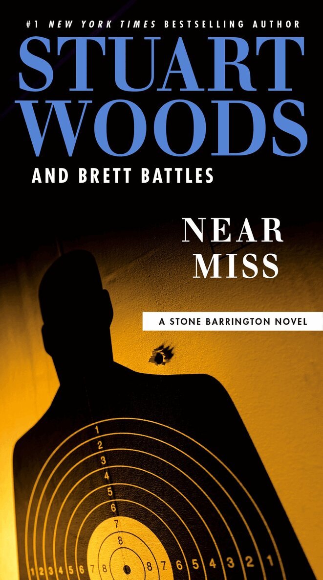 Stuart Woods - Near Miss, Häftad