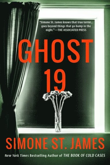 Simone St. James - Ghost 19, E-bok