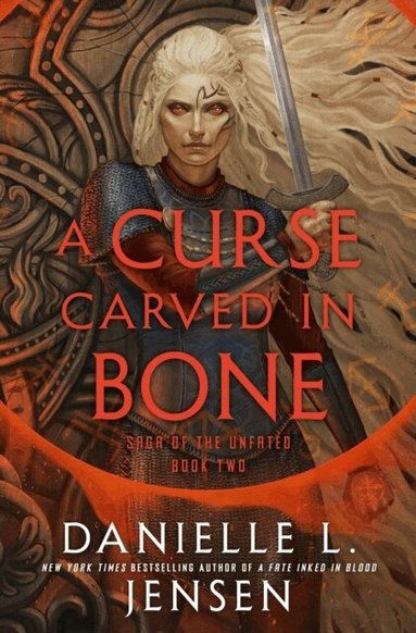 Danielle L. Jensen - A Curse Carved in Bone, Häftad