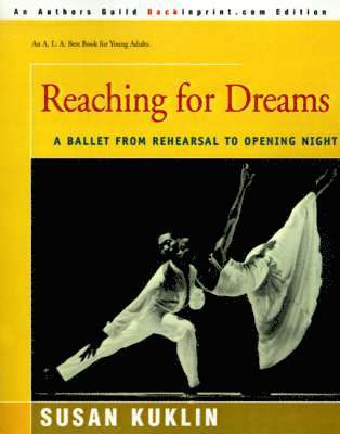 Susan Kuklin - Reaching for Dreams, Häftad