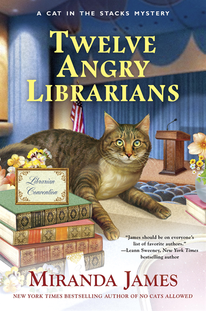 Miranda James - Twelve Angry Librarians, E-bok