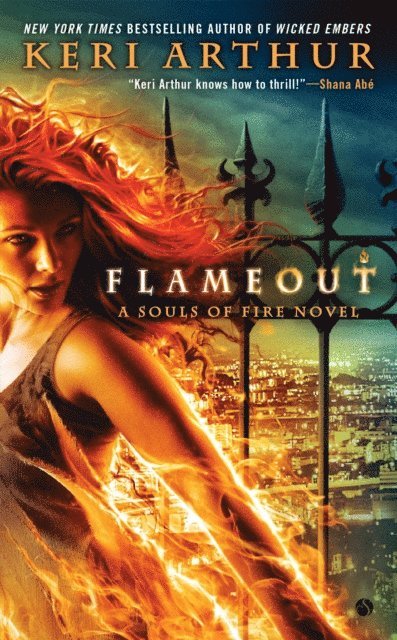 Keri Arthur - Flameout, E-bok