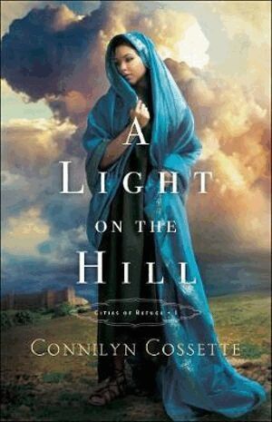 Connilyn Cossette - Light on the Hill, Häftad