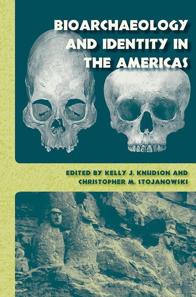 Kelly J. Knudson, Christopher M. Stojanowski - Bioarchaeology and Identity in the Americas, Inbunden. Tillgänglighet: Tillfälligt slut