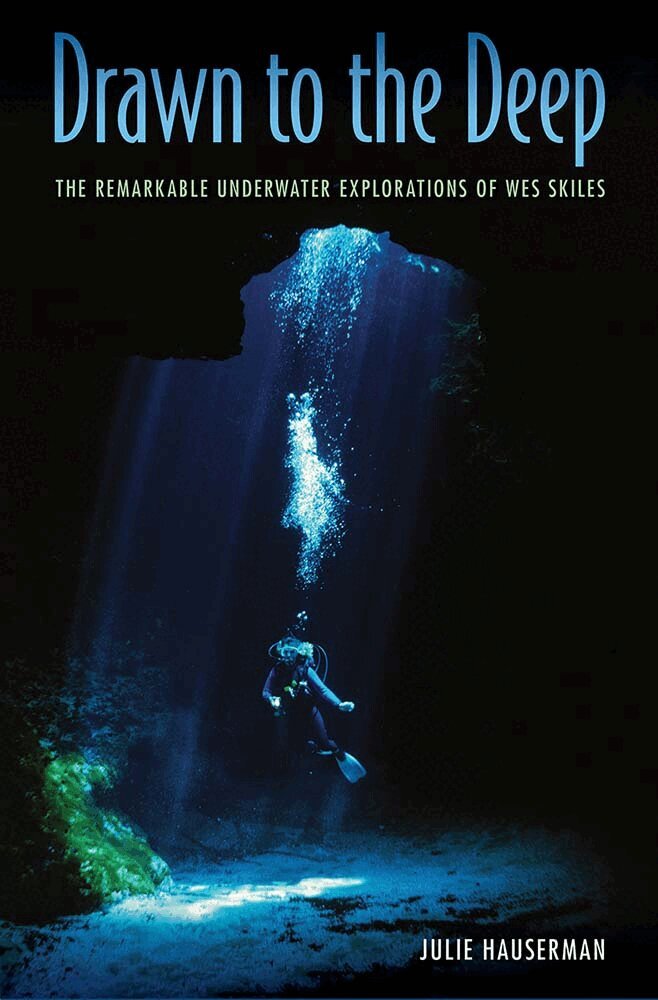 Julie Hauserman - Drawn to the Deep, Inbunden. Tillgänglighet: Tillfälligt slut