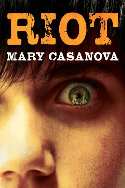 Mary Casanova - Riot, Häftad. Tillgänglighet: Tillfälligt slut