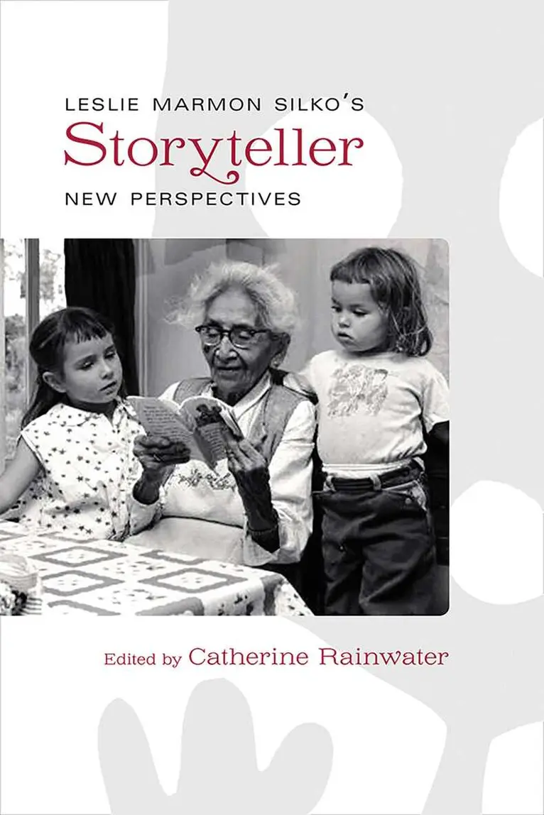 Catherine Rainwater - Leslie Marmon Silko's Storyteller, Inbunden. Tillgänglighet: Tillfälligt slut