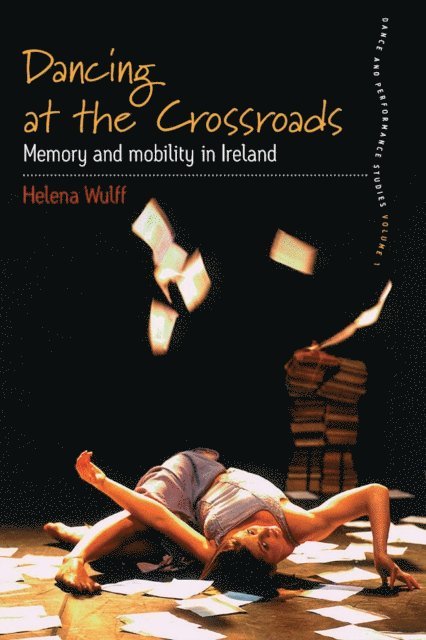 Helena Wulff - Dancing At the Crossroads, E-bok