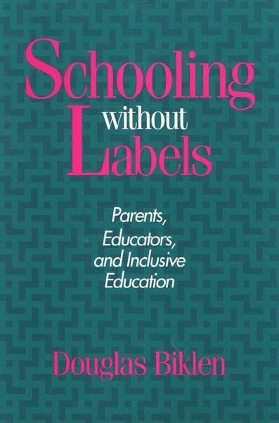 Douglas Biklen - Schooling Without Labels, Inbunden. Tillgänglighet: Tillfälligt slut