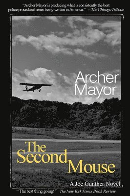 Archer Mayor - Second Mouse, Häftad