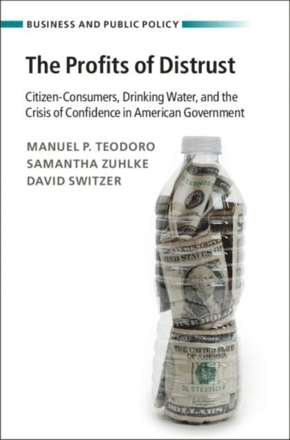 David Switzer, Samantha Zuhlke, Manuel P. Teodoro - Profits of Distrust, E-bok