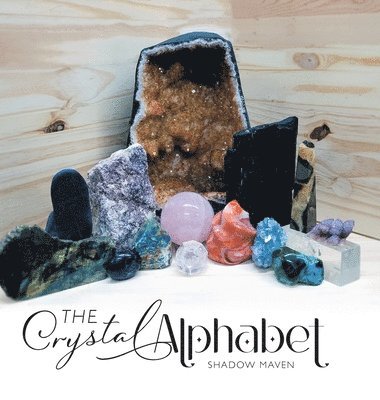 Shadow Maven - Crystal Alphabet, Inbunden. Tillgänglighet: Lägg i varukorg