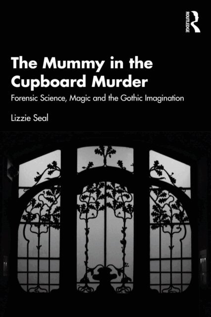 Lizzie Seal - Mummy in the Cupboard Murder, E-bok