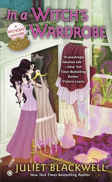 Juliet Blackwell - In a Witch's Wardrobe, E-bok
