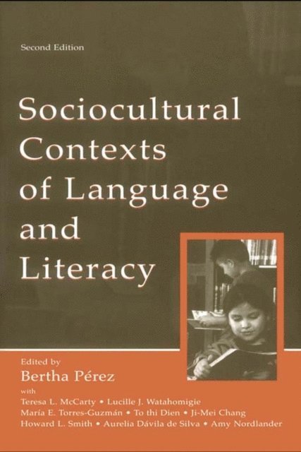 Bertha Perez - Sociocultural Contexts of Language and Literacy, E-bok. Tillgänglighet: Lägg i varukorg