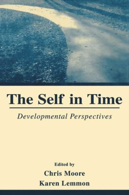 Karen Skene, Karen Lemmon, Chris Moore - Self in Time, E-bok