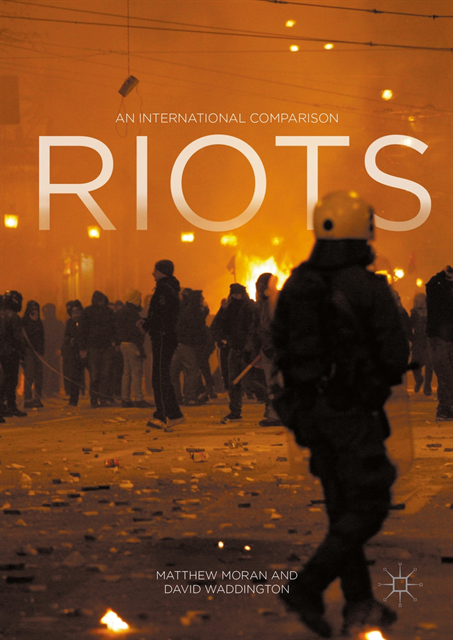 David Waddington, Matthew Moran - Riots, E-bok