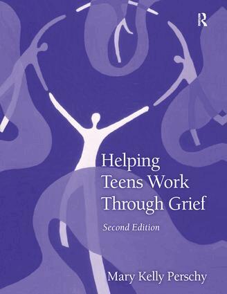 Mary Kelly Perschy - Helping Teens Work Through Grief, Inbunden. Tillgänglighet: Lägg i varukorg