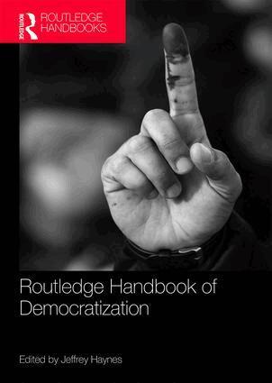 Jeffrey Haynes - Routledge Handbook of Democratization, Häftad