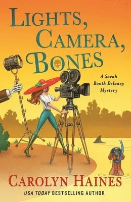 Carolyn Haines - Lights, Camera, Bones, Inbunden. Tillgänglighet: Tillfälligt slut