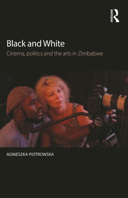 Agnieszka Piotrowska - Black and White, E-bok